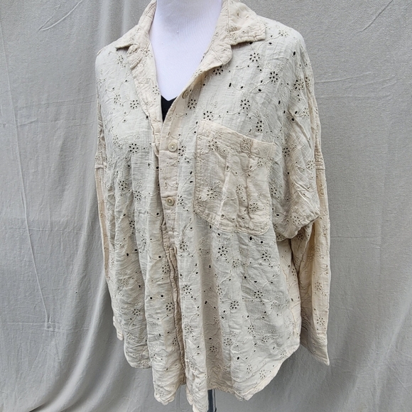 Paisley Flower Cream Oversized Fit Long Sleeve Blouse Size Small - Picture 4 of 6